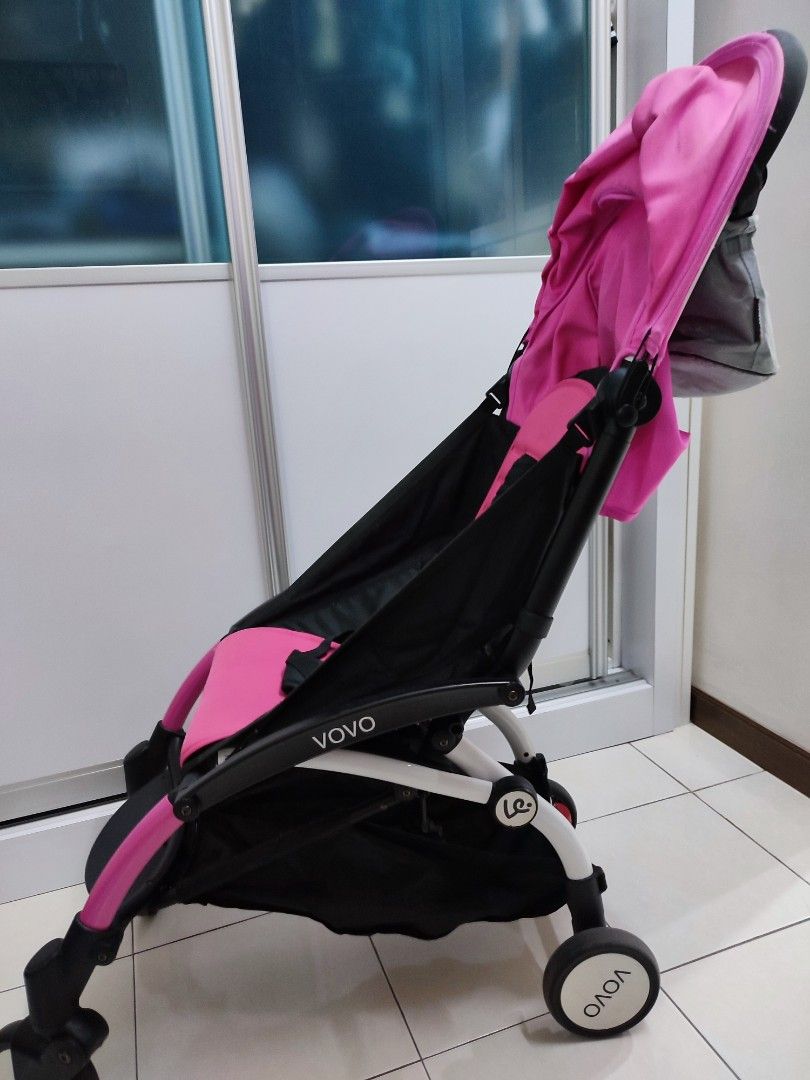 Vovo baby throne stroller
