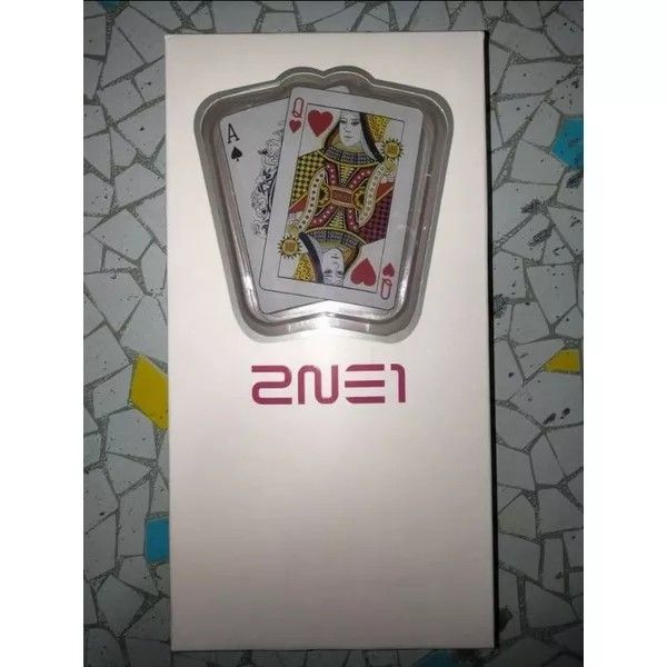 2Ne1 Lightstick Korean Version 1, Hobbies & Toys, Memorabilia &  Collectibles, K-Wave On Carousell