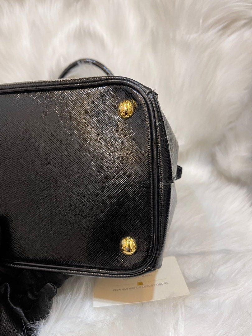 Authentic Prada small saffiano vernic alma, Luxury, Bags & Wallets on  Carousell
