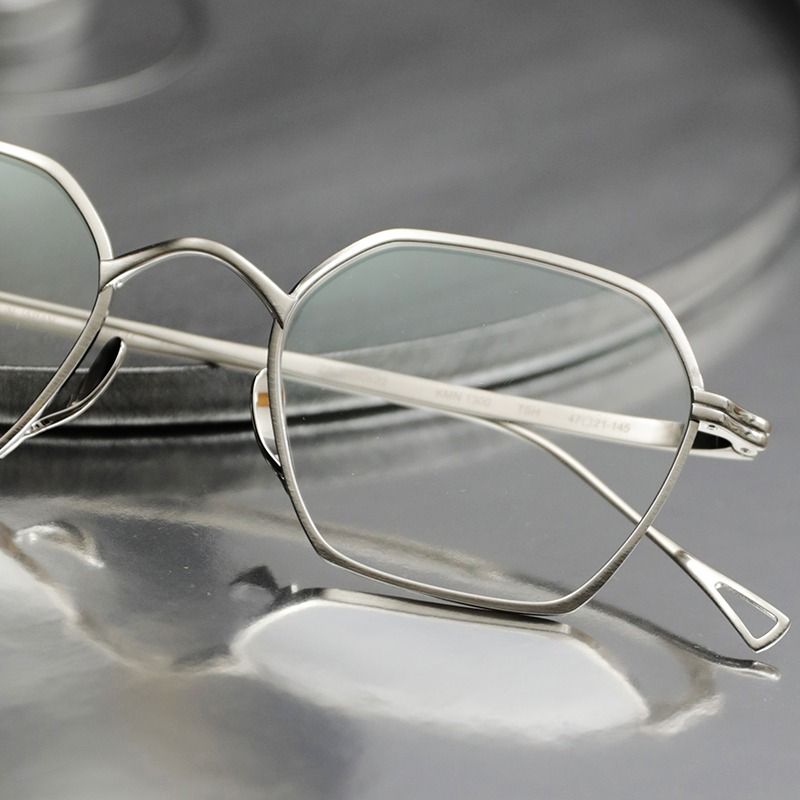 萬年龜KAME MANNEN KMN-1300 SIZE: 47-21-145, 男裝, 手錶及配件, 眼鏡