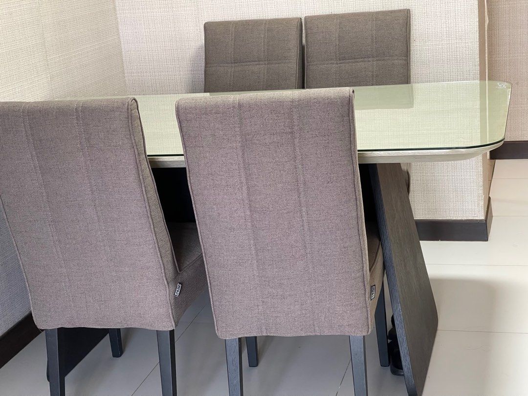 Ace Mavis Solid Wood Dining Table 4 Chairs