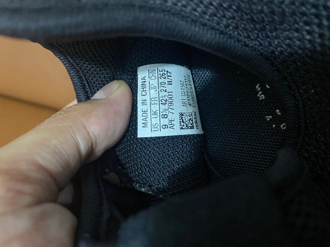 Adidas Full Black Fesyen Pria Sepatu Sneakers di Carousell