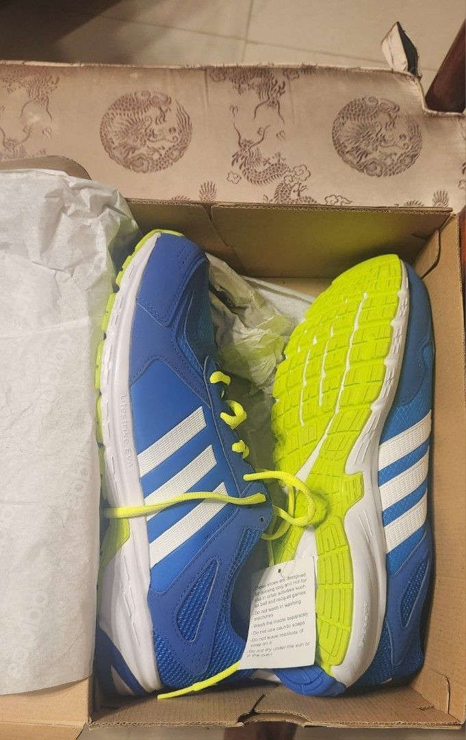 Adidas Running Shoe, Men's Fashion, Footwear, Sneakers on Carousell