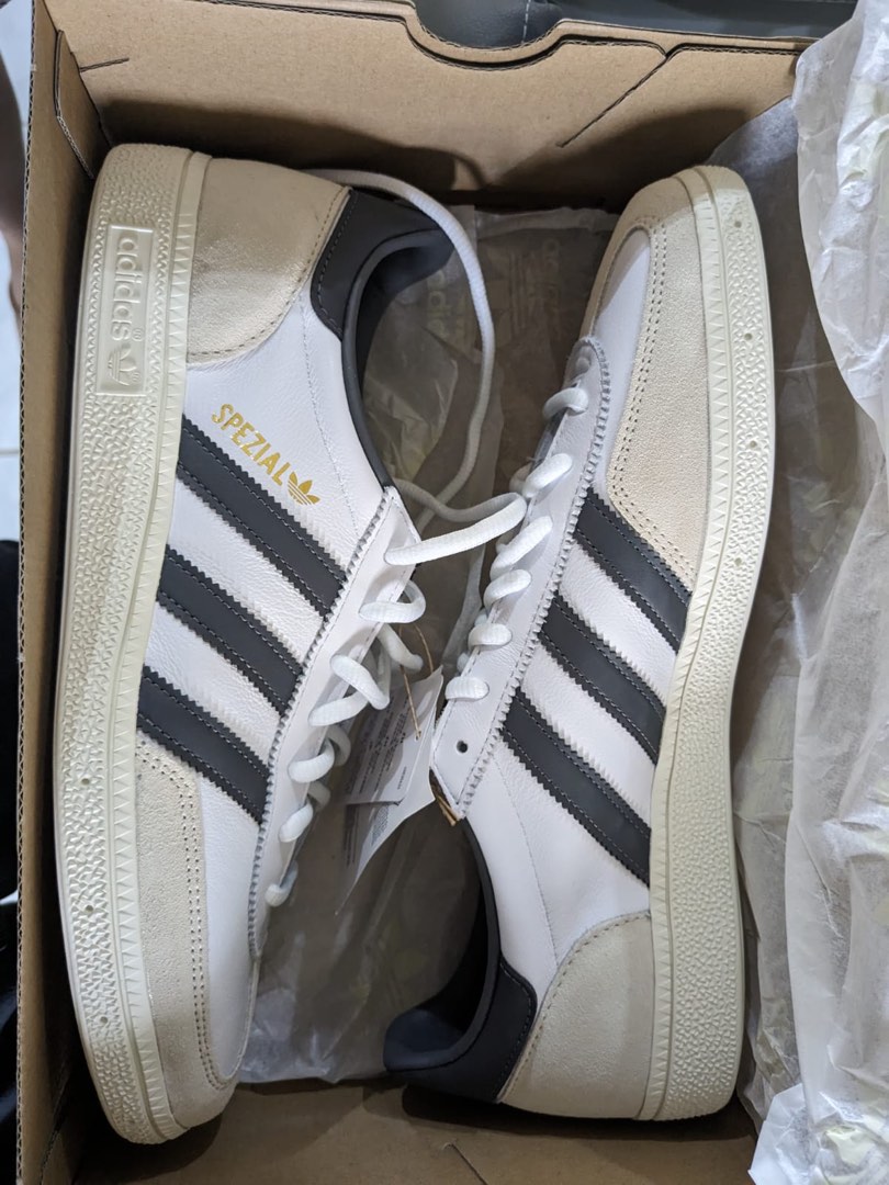 Adidas Spezial, Men's Fashion, Footwear, Sneakers on Carousell