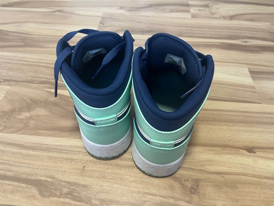 Air force 1 best sale jordans blue