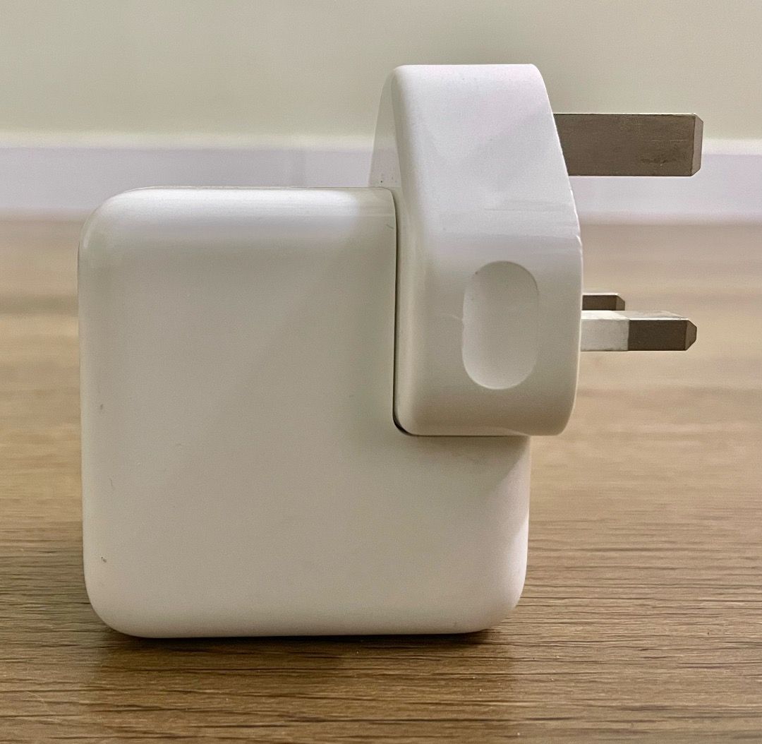 Apple 30W USBC Power Adapter, Mobile Phones & Gadgets, Mobile & Gadget