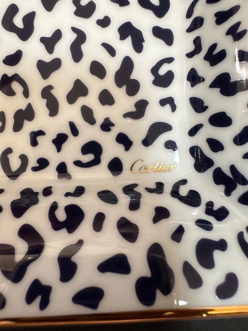 Authentic Cartier Porcelain Leopard Print (Category: Luxury Accessories) located in Manila. Submitted by az.purse (Listing ID 1247529788, Image 2). Description: .