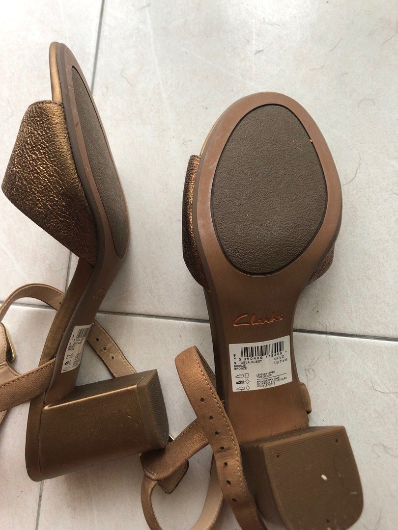 Clarks deva quest deals