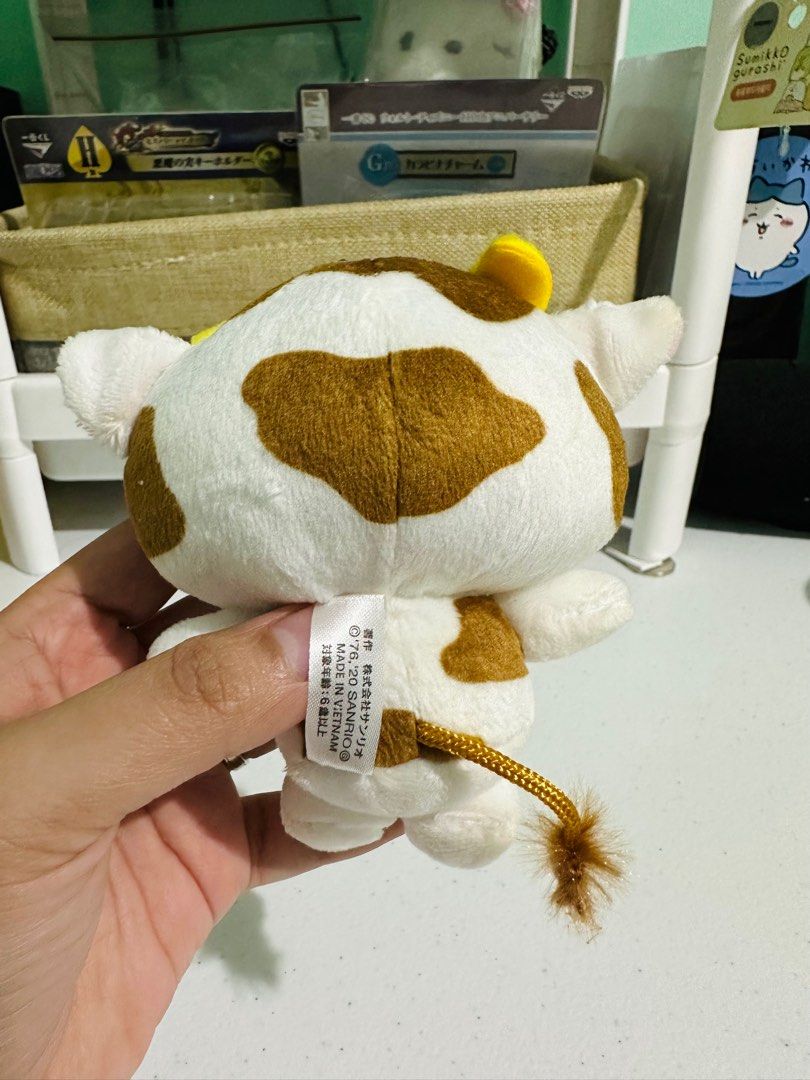 Authentic Sanrio Hello Kitty Cow Zodiac Plush Charm (Category: Plushies & Soft Toys) located in Marikina City. Submitted by cadencelane (Listing ID 1247687170, Image 2). Description: Authentic Mint condition. No flaw. Approx 10cm Shipping available nationwide .