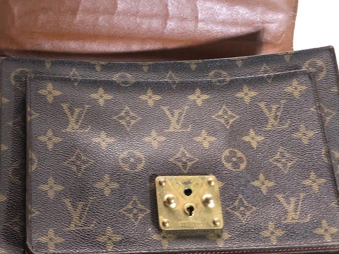 Authentic Vintage Louis Vuitton Monceau Sling Bag, Luxury, Bags & Wallets  on Carousell