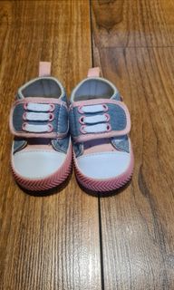 (Category: ) located in . Submitted by Madame (Listing ID 1247531582, Image 1). Description: .