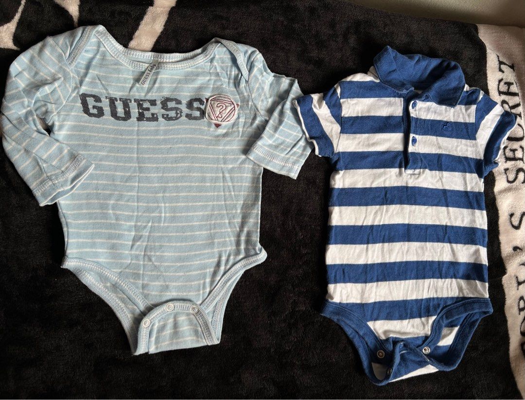 Guess baby rompers top