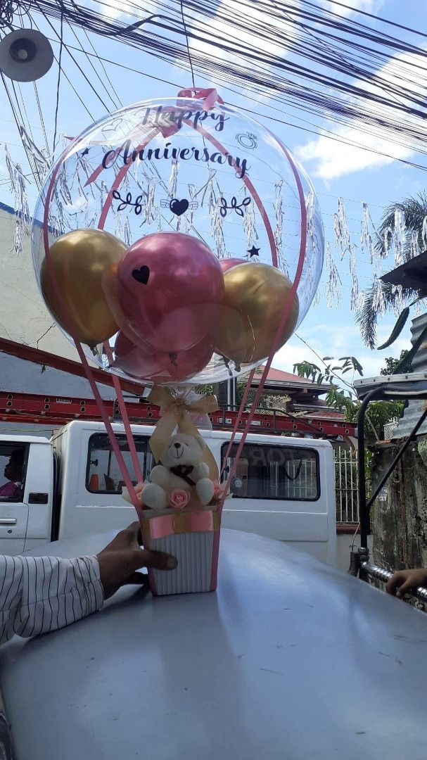 Balloon Bouquet/Arrangement (Category: Flowers & Bouquets) located in Bulacan. Submitted by miss_ehms (Listing ID 1247681437, Image 1). Description: Perfect for any occasions. We can personalize the balloon arrangement..