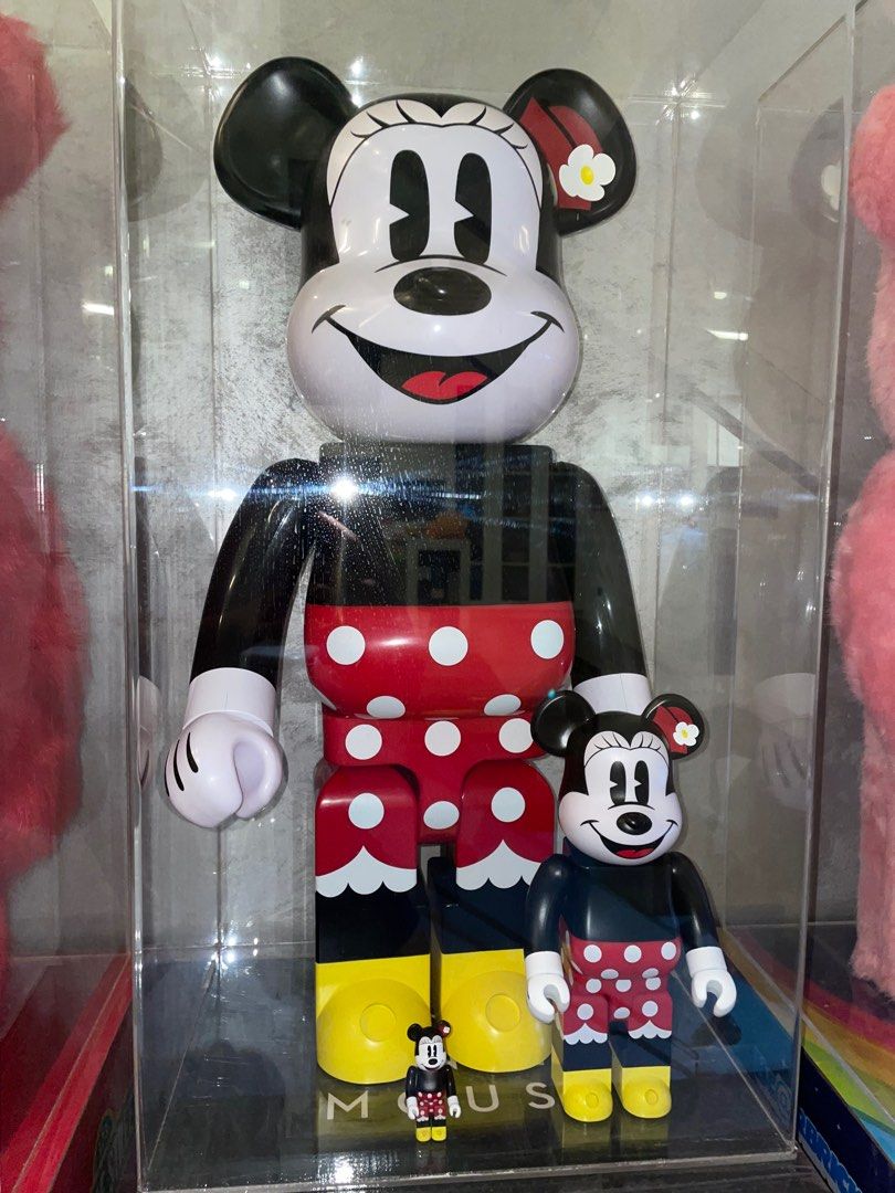 BE@RBRICK MINNIE MOUSE 1000% + 400% + 100%. PRICE NEGOTIABLE