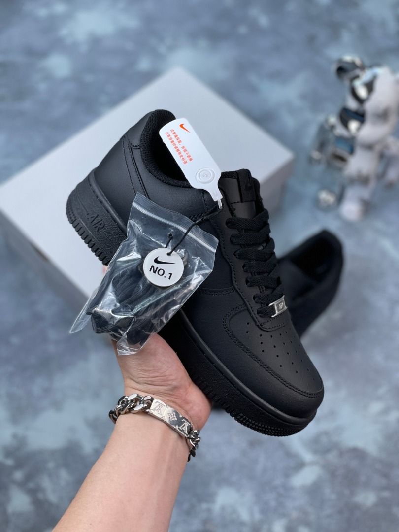 Nike air force all black online
