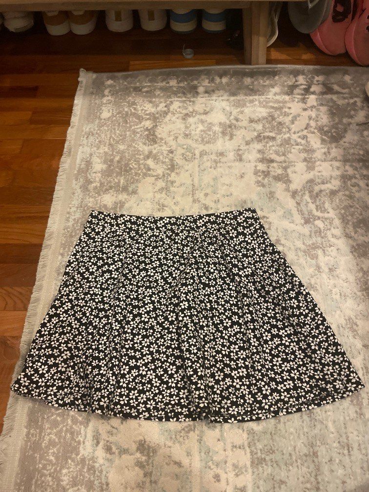 Floral skirt forever sales 21