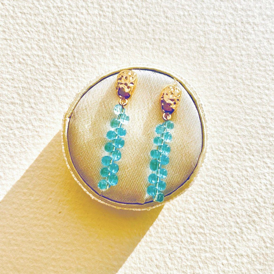 Glass hotsell jewelry earrings