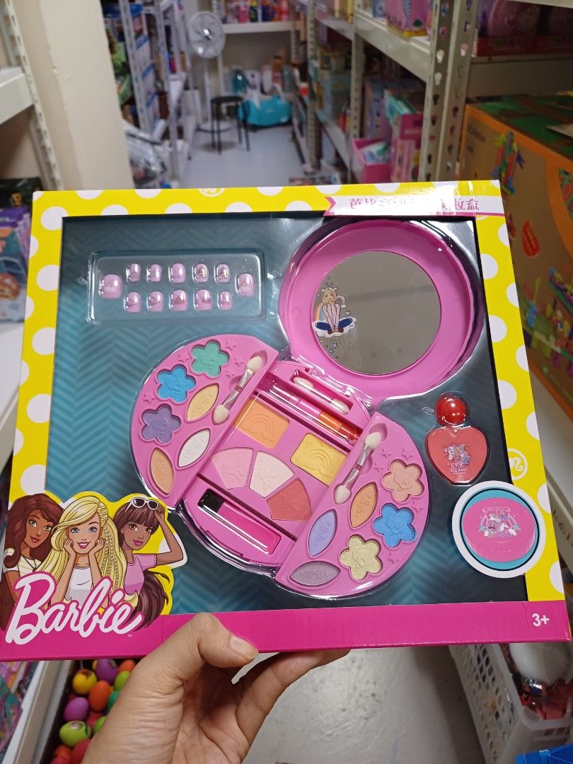 Brand New Barbie Kids Makeup Toy Kit