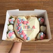 Breakable Chocolate Heart (Category: Gift Baskets & Hampers) located in Bulacan. Submitted by miss_ehms (Listing ID 1247679797, Image 3). Description: Perfect for birthdays, anniversaries, or gender reveal. with strawberry-covered strawberries. Meet ups: Ariund Sta. Maria Bulacan, SM North or Eastwood..