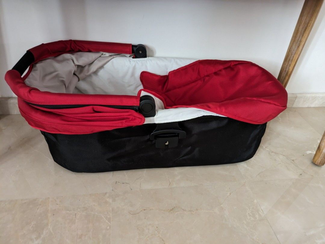 B ready bassinet clearance