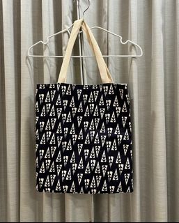 (Category: ) located in . Submitted by pinkybrownie (Listing ID 1247574488, Image 1). Description: .