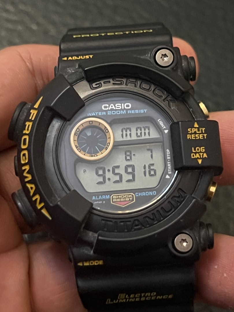 DW-8200B-9A 初代ゴールドチタンフロッグマン FROGMAN 黒金蛙 - 腕時計 