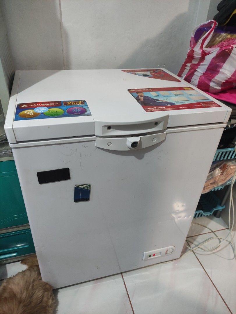 Chest type freezer & ref bundle on Carousell