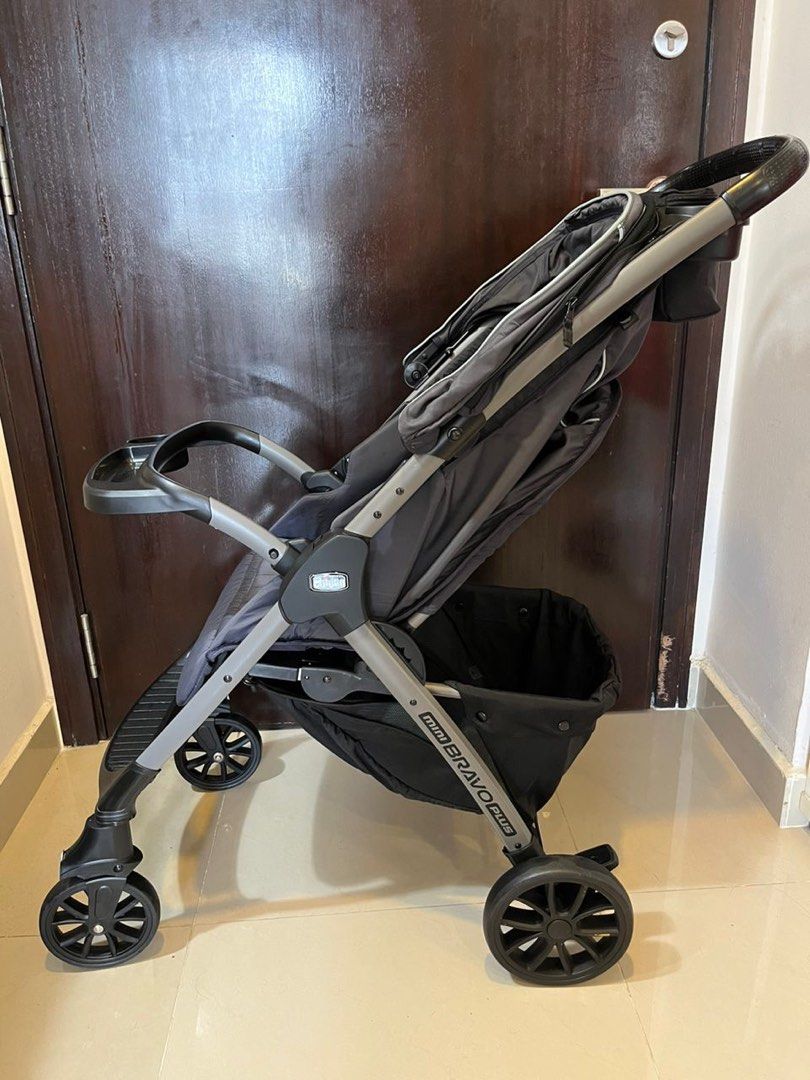 Chicco mini bravo cheap plus vs bravo le