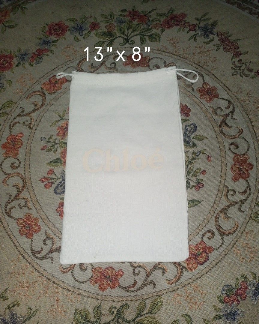 CHLOE dust bag dustbag (Category: Luxury Bags & Wallets) located in Pagadian. Submitted by luxuryaccessories_ella.2022 (Listing ID 1247591731, Image 1). Description: Reminder : •Measured by inches (H*L) • All items are preloved/ selected ukays.(already wash) • Please manage your expectation. •No return, No exchange. •No to long reservation (except Po sa suki ko na Po)‼️ •No to LOW BALLERS‼️(Will block po agad) Will give discounts naman Po but wag