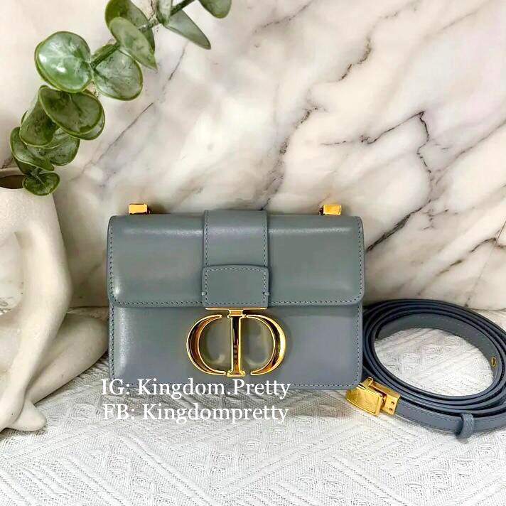 Christian Dior 30 Montaigne Flap Bag Oblique Canvas Blue Crossbody Gold HW  $4000
