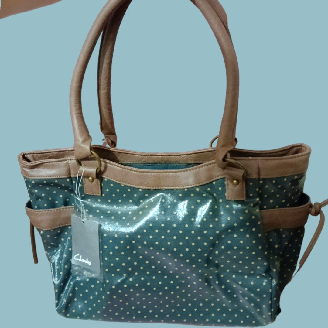 Clarks shoulder bags clearance