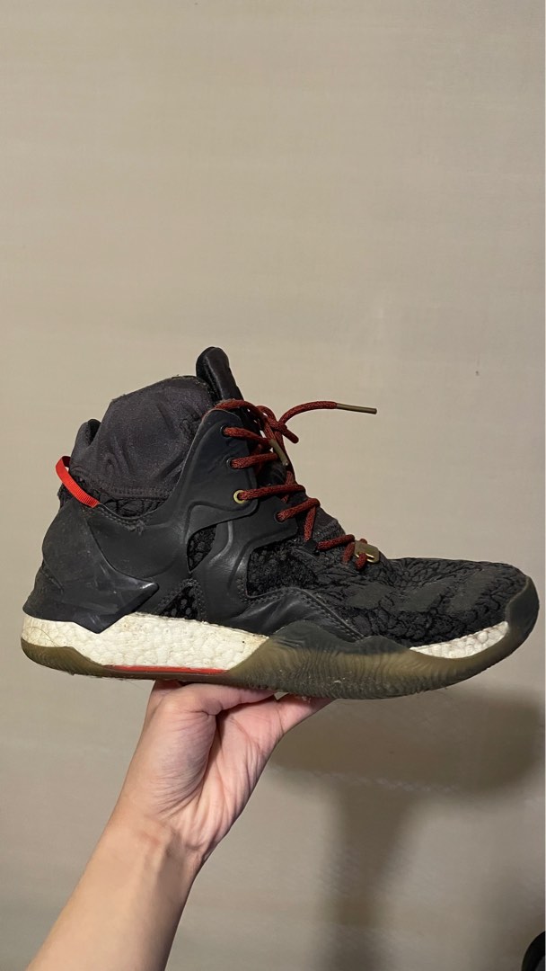 D Rose 7 CNY edition BBALL SHOES, Men's Fashion, Footwear, Sneakers on  Carousell