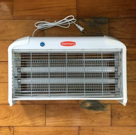 Daimaru Professional Insect Killer/Mosquito Killer (2x15W), Health ...