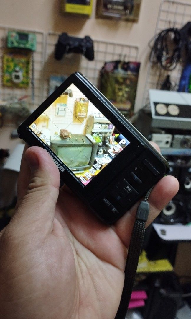 DIGITAL CCD CAMERA OLYMPUS T110, Photography, Cameras on Carousell
