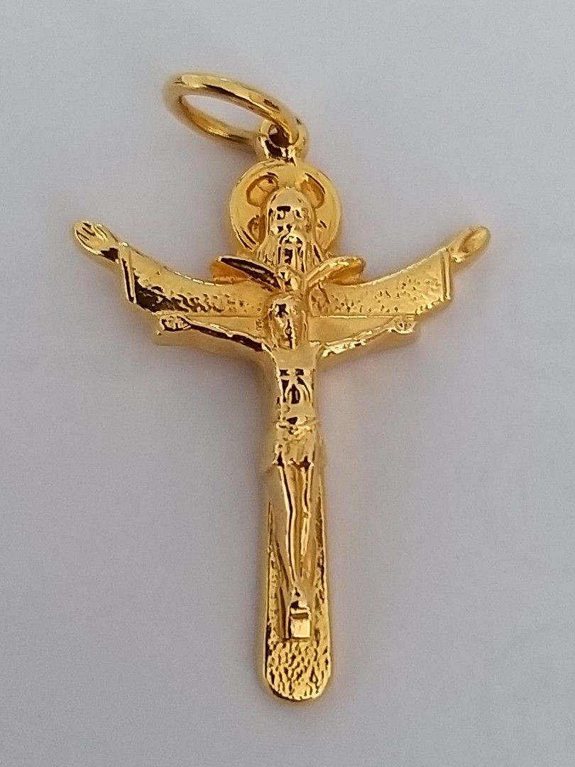 Elegant And Genuine 20K Solid Gold Crucifix Pendant NEW UNUSED