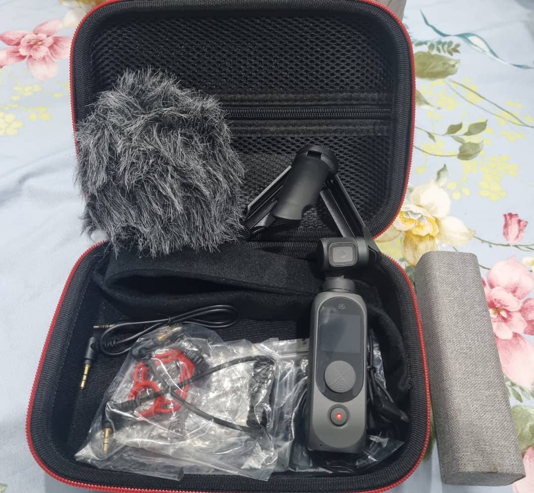 Fimi Palm 2 Pro Gimbal Camera Stabilizer, Photography, Cameras on Carousell