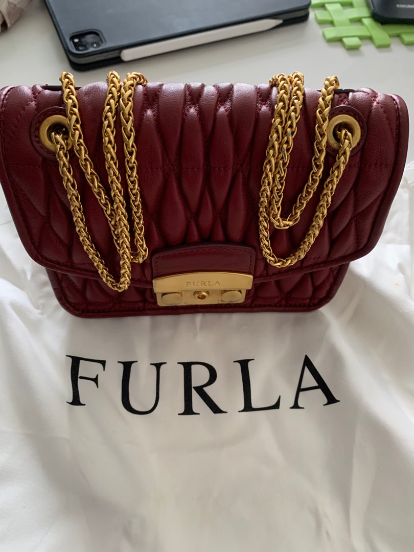 Furla sales quilted metropolis
