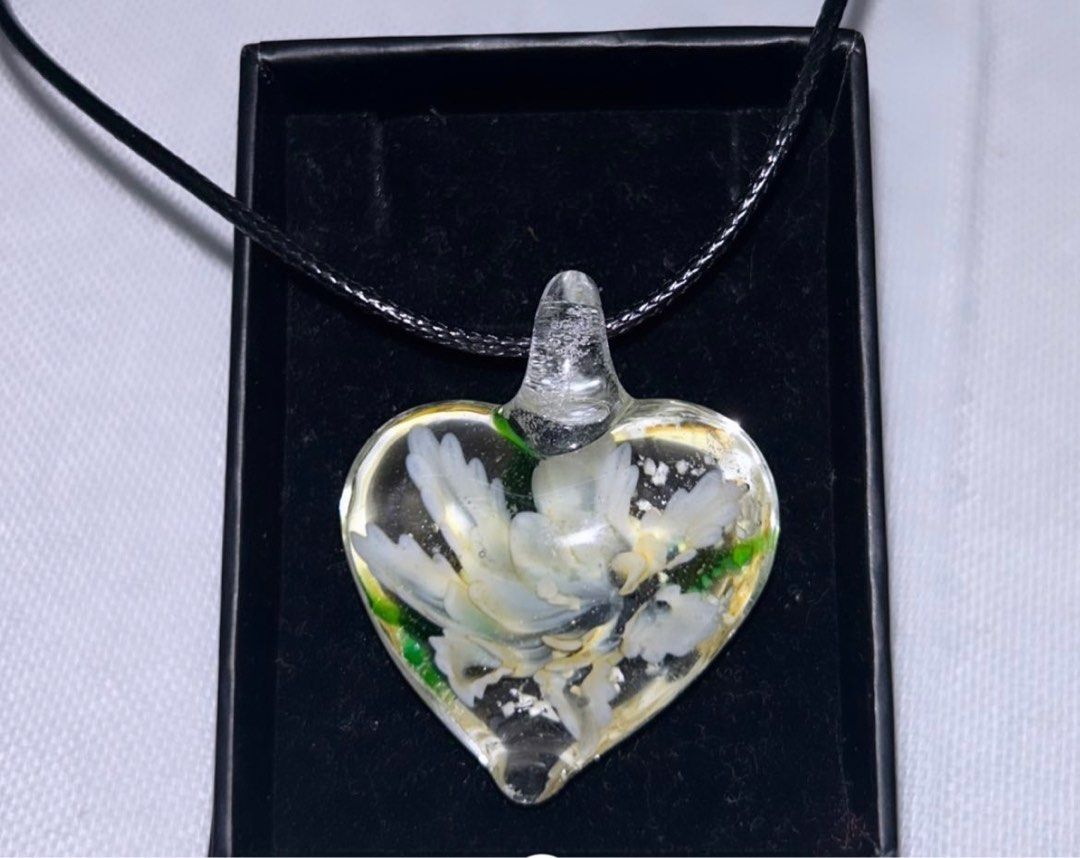 Glass Heart Necklace Women s Fashion Jewelry Organisers