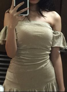 (Category: ) located in . Submitted by foxybb (Listing ID 1247647744, Image 1). Description: .