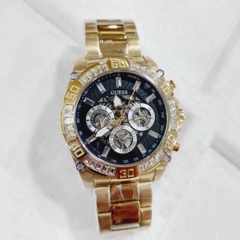 Mens guess watch with store diamonds