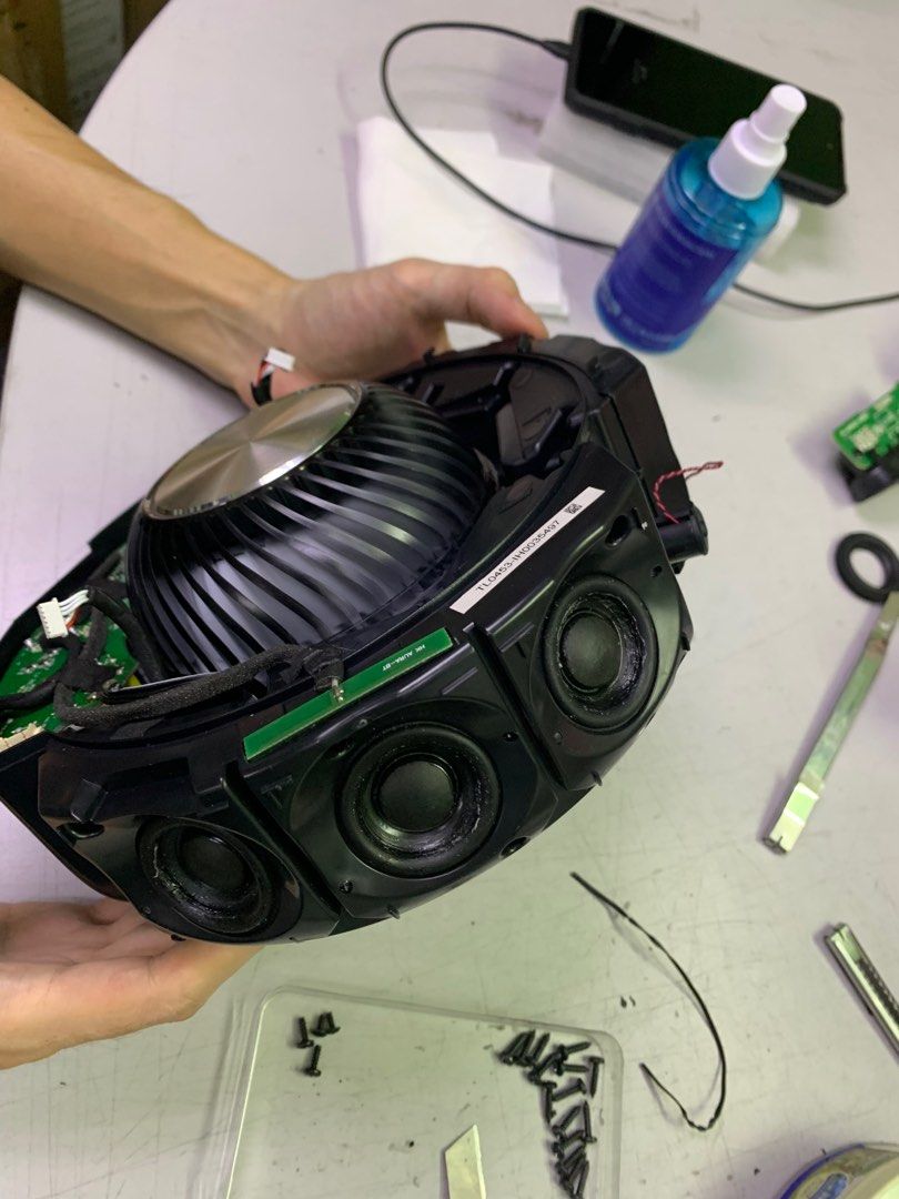 Harman kardon aura disassembly sales