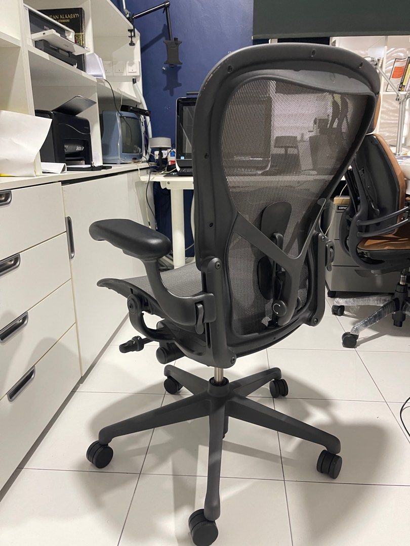 Fake aeron store