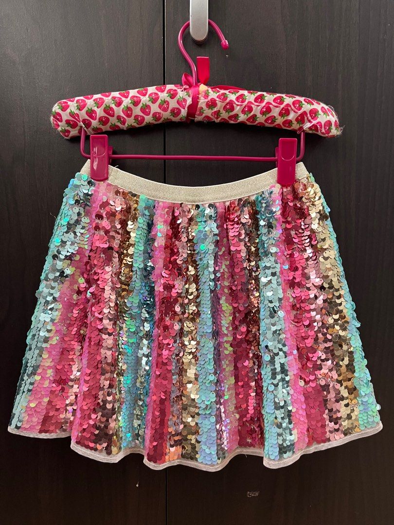 H M kid s rainbow color sequined skirt 6 to 7 years old bought for