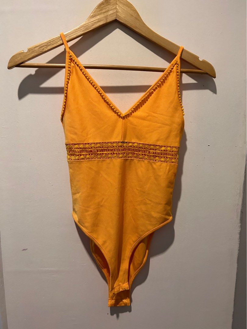 H&M Mustard yellow body suit (Category: Others Tops) located in Imus. Submitted by collset (Listing ID 1247669653, Image 2). Description: .