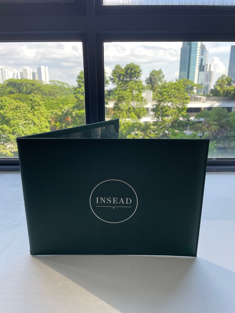 INSEAD certificate holder original Men #39 s Fashion Watches