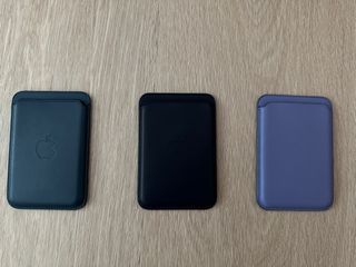 iPhone Leather Wallet with MagSafe
