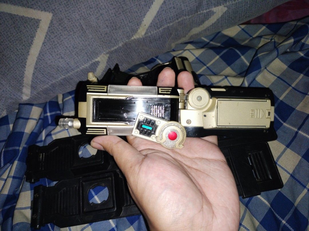 Kamen rider Dx Orga gear (Category: Action & Battle Toys) located in Makati City. Submitted by dkiel100 (Listing ID 1247591111, Image 3). Description: For sale As is Wysiwyg All Items are working (rare)Dx Orga gear complete strap and belt lock with mission chip (paint chip) rfs: need funds Note: can send video for the actual testing. No breaking of set. For more info just pm.. 1st to pay gets the item no reservations.Battery included...