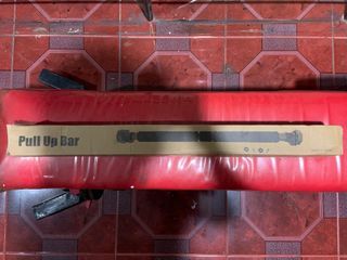 Kemilng Pull-up Bar (BRANDNEW)