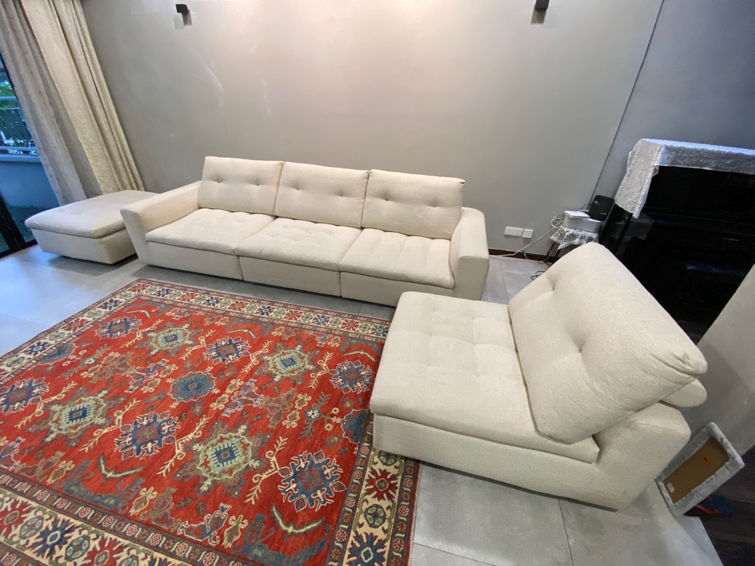 KING LIVING SOFA SET, Furniture & Home Living, Furniture, Sofas on