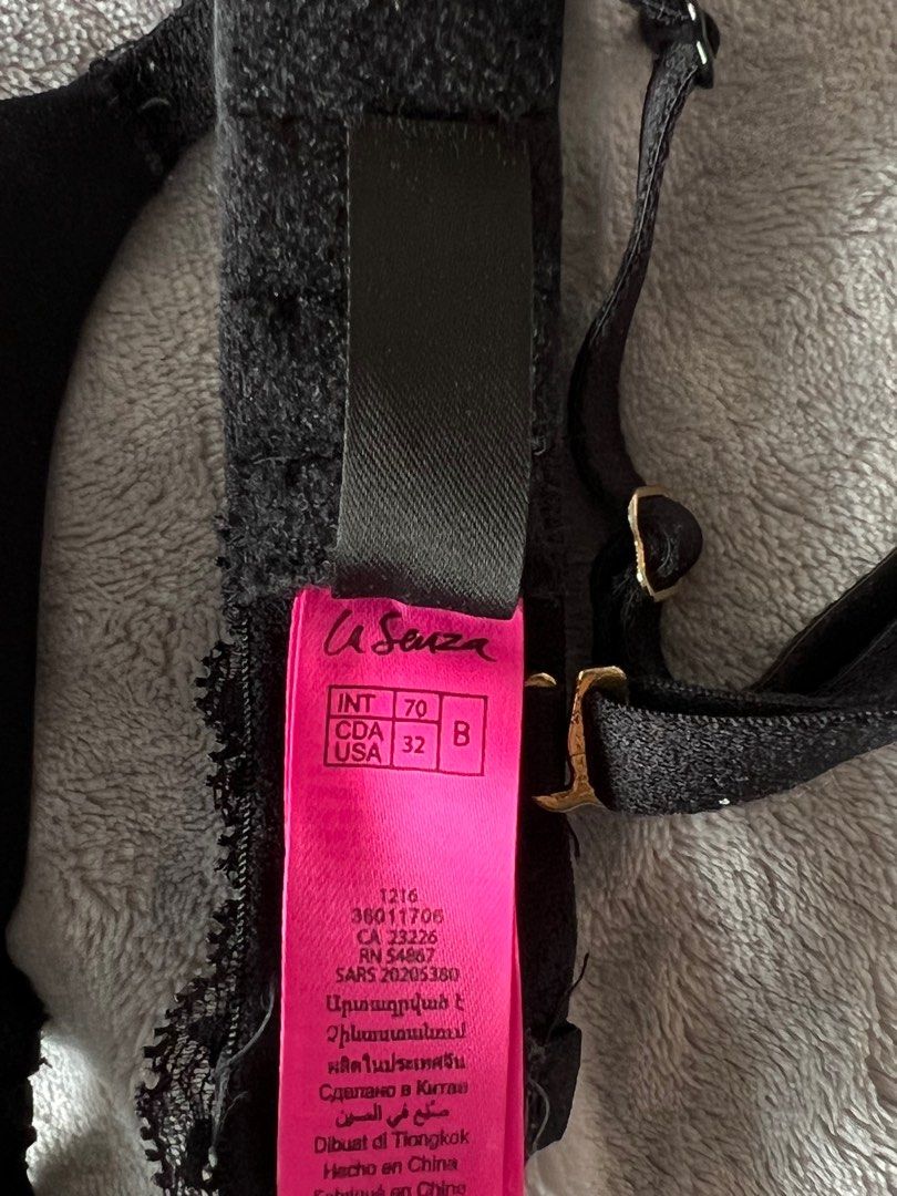 La senza push up bra - size 32B, Women's Fashion, Clothes on Carousell